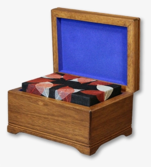 Chest With Autumn Leaves Insert - Plywood