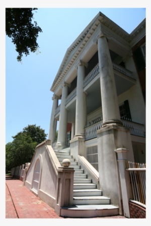 Front Facing Triangular Pediment, And Full Width Rear - Villa