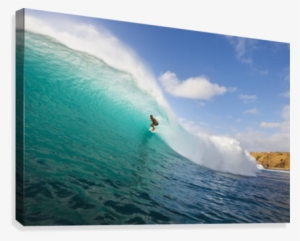 Hawaii, Maui, Kapalua, Surfer Tides Perfect Wave At