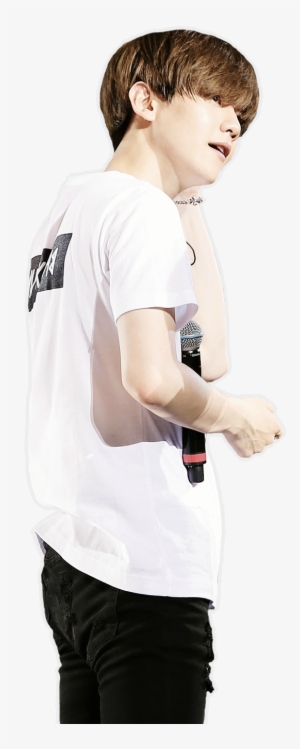 Rising Main Vocalist Of Exo , Byun Baekhyun Attempts - Standing