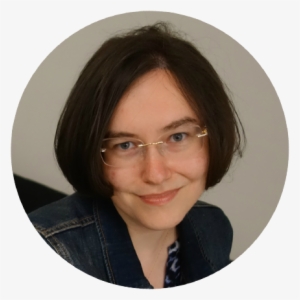 Russian Journalist That Focuses On Analyzing Russian - Girl