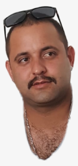 Pablo Freetoedit - Close-up