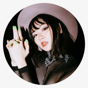 Katie Qian - Instagram