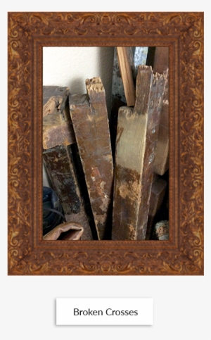 Broken Crosses - Museum