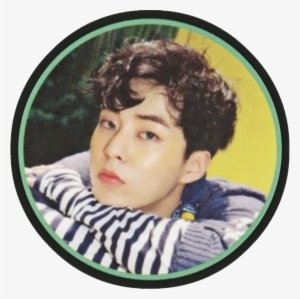 170729 'the War' Album Contents Photo - Circle