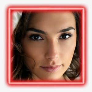 I Was Surprised To See Alexandra Daddario Almost Equally - Gal Gadot