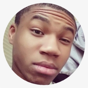 Giannisantetokounmpo - Selfie