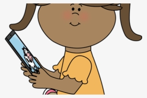 Svg Freeuse Library Clipart Kids Reading - Ipad Station Clip Art