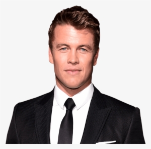 Luke Hemsworth On Auditioning For Westworld And Surfing