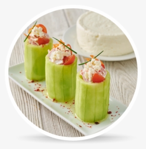 Pepino Relleno De Queso Panela Nochebuena Y Pavo - Verrine