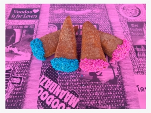 New Baby Blunts "cigar" Shaped Doughnuts In Pink - Blunt