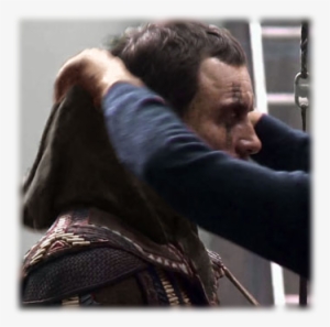New Pics Of Michael Fassbender Michael Fassbender Assassins - Hug