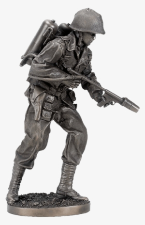 Wwii Flame Thrower Soldier Statue - Soldier Statue Png