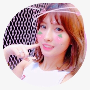 <div Title="@korralistic" Style="padding - Twicetagram