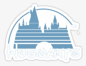 Hogwarts Castle By Marialeones - Trunks