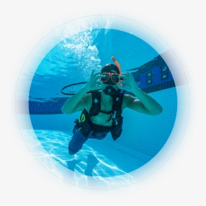Diver In Pool - Swimming Pool