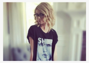 Sarah Hyland Body Shame