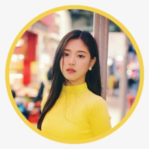 It Is An Important Tourist Center Famous For Korean - Loona