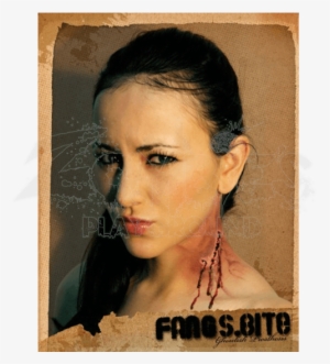 Fangs Bite Prosthetic - Fangs Bite Halloween Make Up