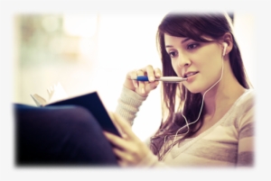 Student Listening To Music While Studying - Girl Studying While Listening To Music
