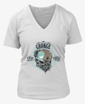 Grunge Skull Tops - All Women Are Created Equal But Queens
