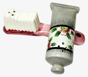 Novelty Ceramic Salt And Pepper Shaker Set - Salt And Pepper Shakers