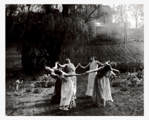 “humildemente, Creo Que Las Brujas Nunca Han Recibido - Thinning Of The Veil