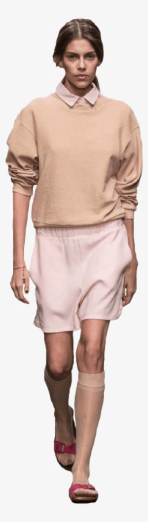 Free Png Walking Model On Catwalk Png Images Transparent - Catwalk People Png