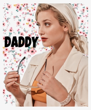 Daddy Lilireinhart Riverdale Riverdalefan Omfg - Lili Reinhart Photoshoot Harper's Bazaar