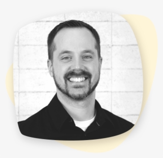 Mpix Employee Mpix Logo - Customer Engagement