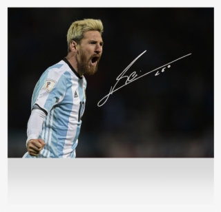 Lionel Messi Signed Photo - Argentina Return