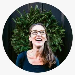 Decking The Halls With Tara Guérard - Christmas Tree