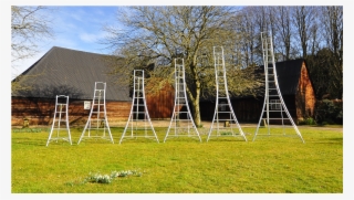 Henchman 3 Leg Adjustable Tripod Ladder - 5 Tripod Ladder