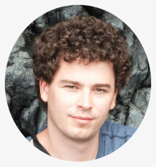 Emin Filip Follows Trends And Advances In Online Selling, - Emin