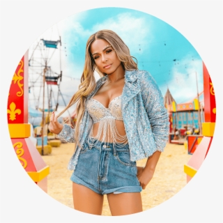 These Headline Acts Were Made For Play And Deserve - Lookbook