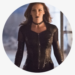 Katie Cassidy In "arrow" - Katie Cassidy Black Siren Arrow