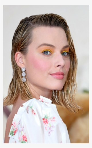 Trend Hair Style - Huge 80's Hair And Makeup