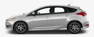 Ford Focus Se - 2017 Ford Focus Hatchback Silver