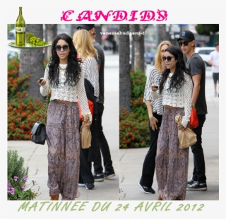 Ce 24 03 2012 Nouvelles Photos De Vanessa Hudgens Et - Feliz Año Nuevo Amigos