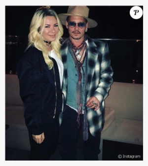 Lalu Madalina, Mannequin Roumain, Pose Avec Johnny - Johnny Depp Aout 2018
