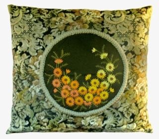 Cushion Cover With Daisies