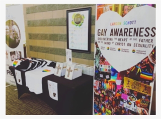 Booth2