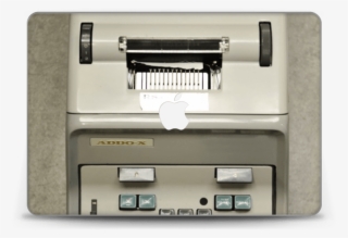 Old Typewriter Skin Macbook Pro Retina 15”