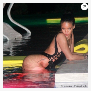 Rihanna À La Barbade