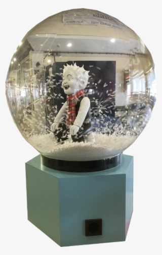 Oor Wullie Snowglobe Was Inspired By The Artist's Lifelong