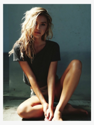 Alexis Ren Png