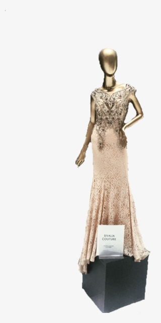 Fashion In California Market Center