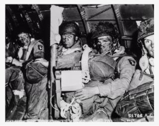 Paratroopers Before Taking Off For D-day's Initial - Screaming Eagles Ww2