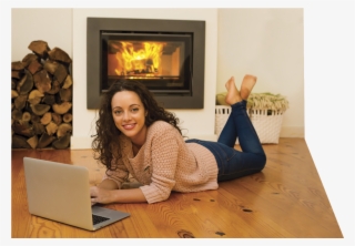 Woman-laptop - Fireplace