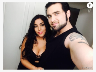 Weston Cage Et Hila Aronian, Vraisemblablement Sa Nouvelle - Weston Cage Hila Aronian